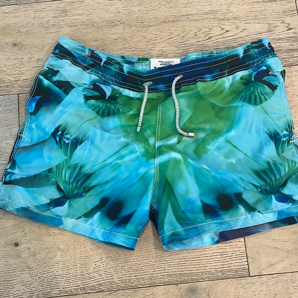 Papúa Swim Trunks Size Medium